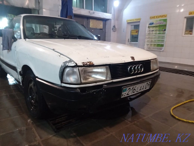 Audi 80    года  - изображение 10