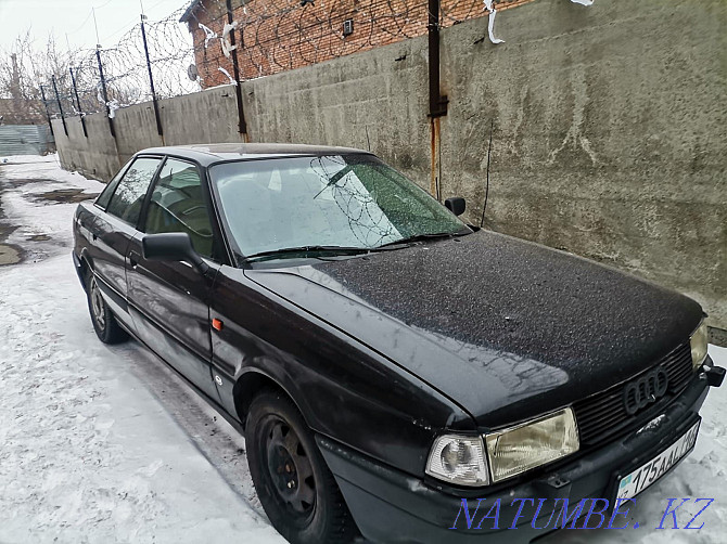 Audi 80    года Усть-Каменогорск - изображение 1