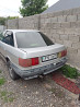 Audi 80    года Текелі