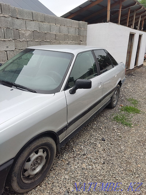 Audi 80    года Текели - изображение 3