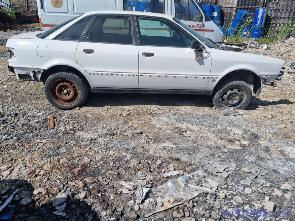 Audi 80    year Astana - photo 5