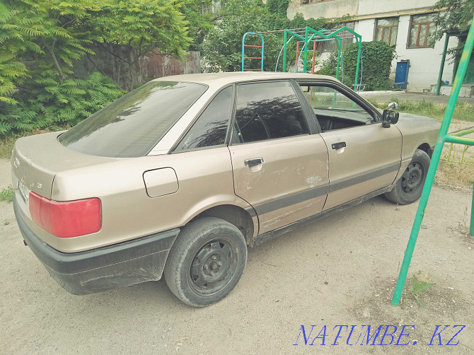 Audi 80    year Taraz - photo 2