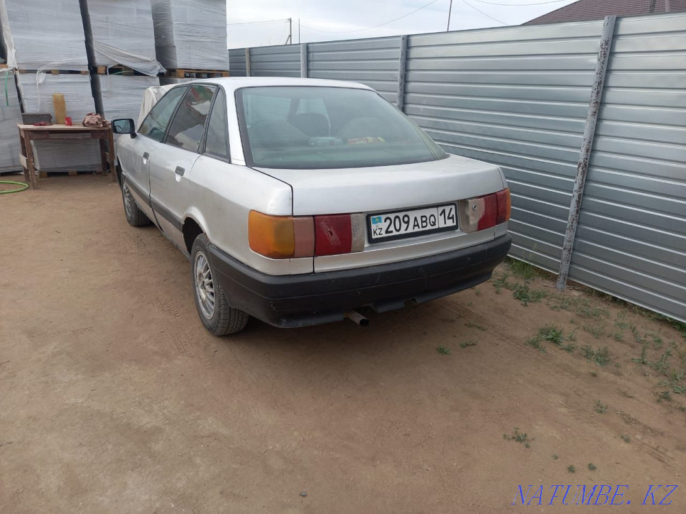 Audi 80    года  - изображение 4
