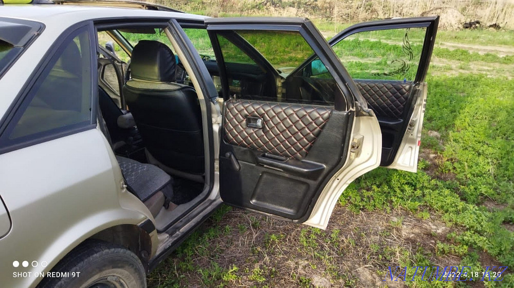 Audi '80  Үштөбе - изображение 4