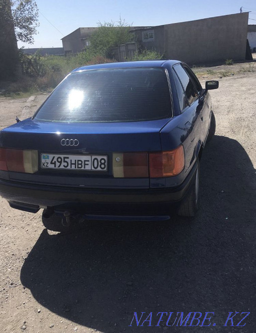 Audi 80    года  - изображение 3