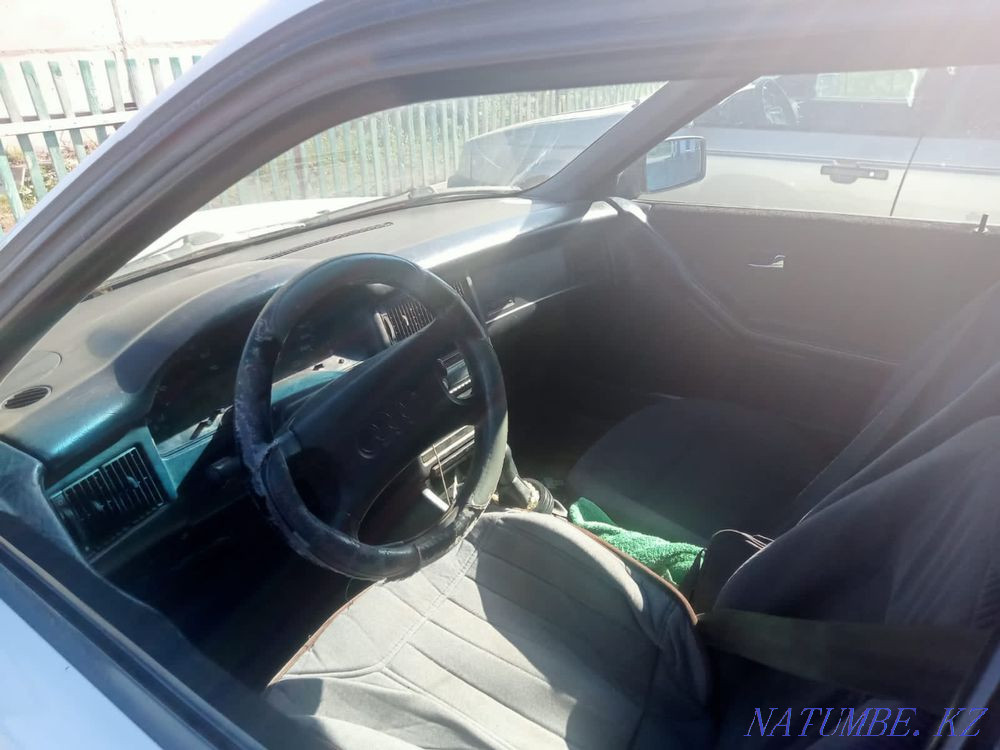 Audi 80    year  - photo 3