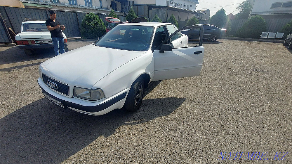 Audi 80    года Талдыкорган - изображение 3