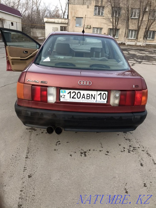Audi 80    year Kostanay - photo 6