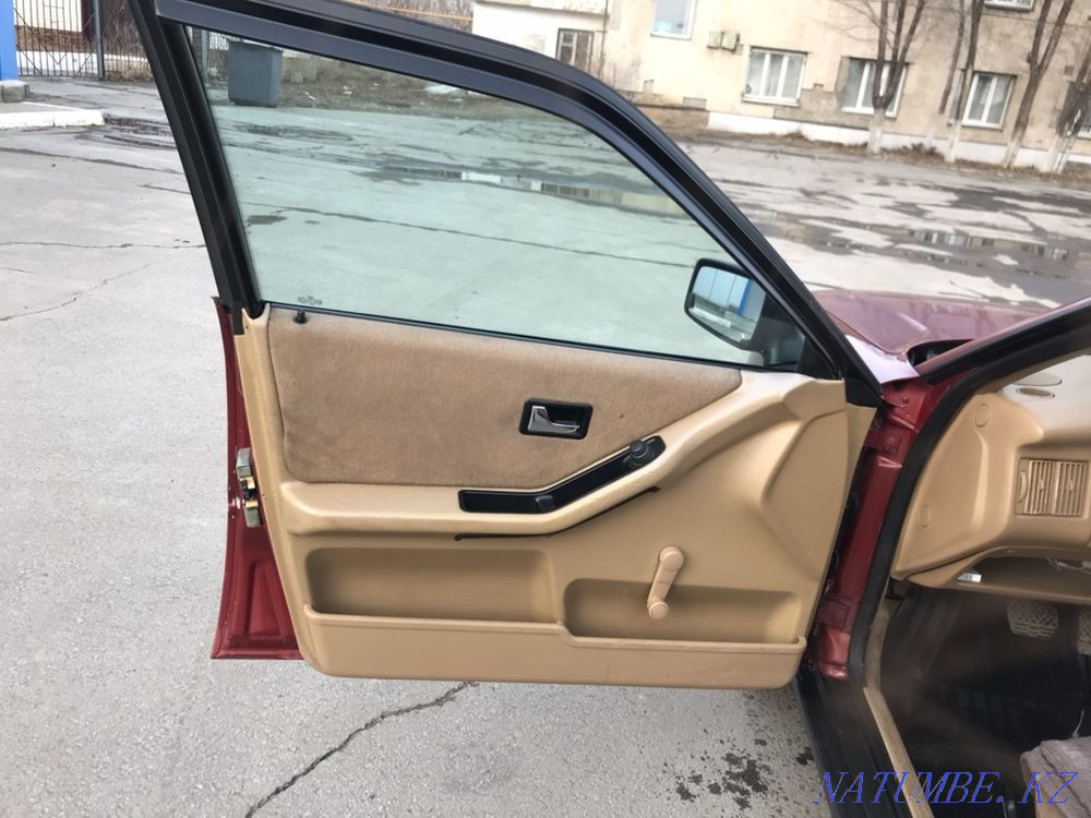 Audi 80    year Kostanay - photo 5