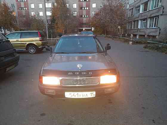 Audi 80    года Петропавловск