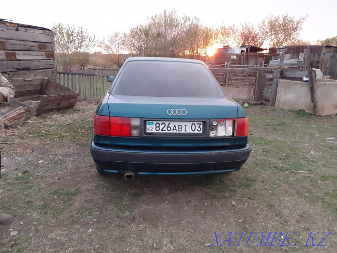 Audi 80    года  - изображение 5