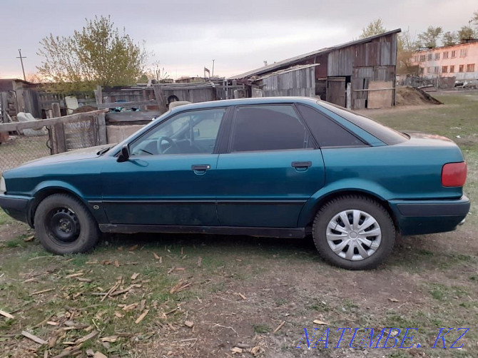 Audi 80    года  - изображение 2