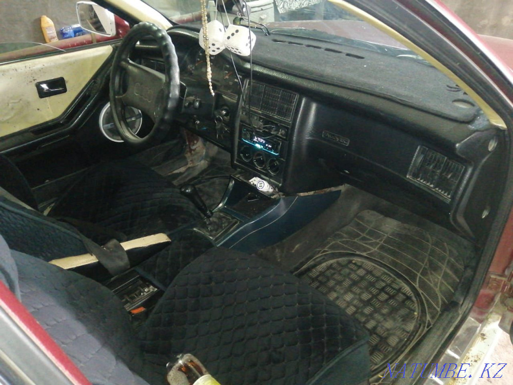 Audi 80    года Семей - изображение 4