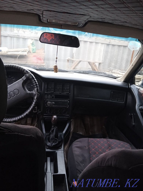 Audi 80    года  - изображение 1