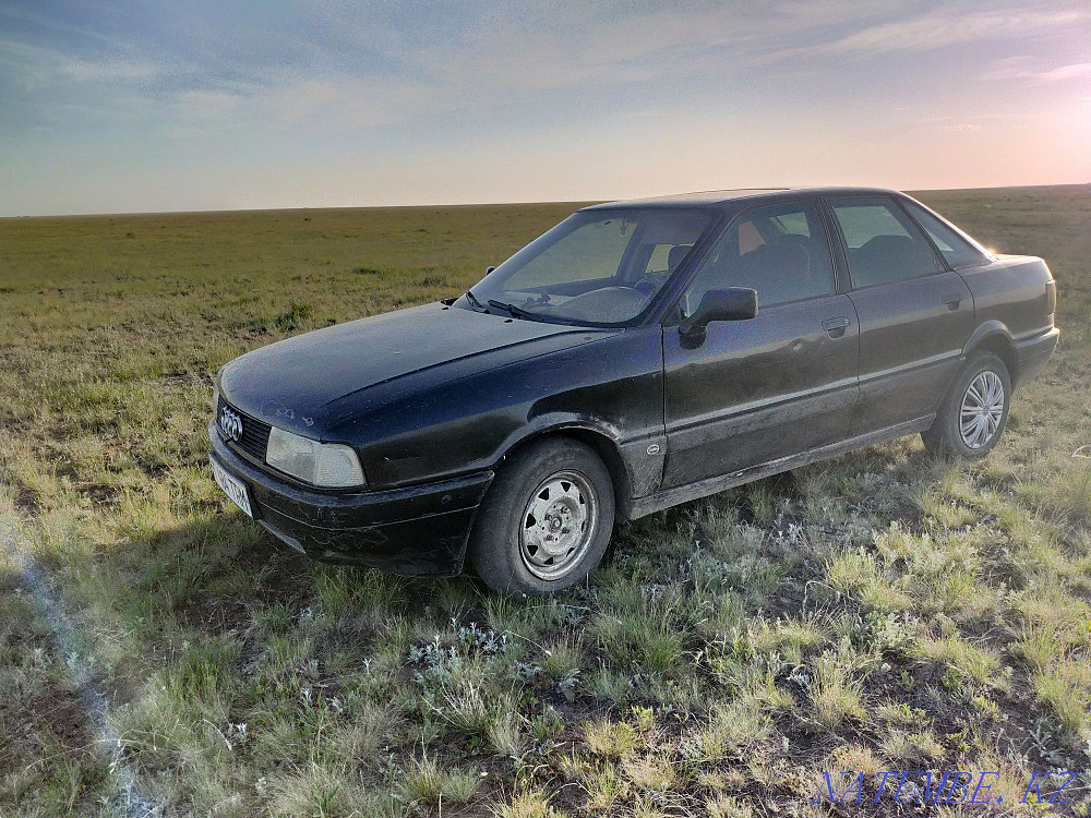 Audi 80    года  - изображение 2