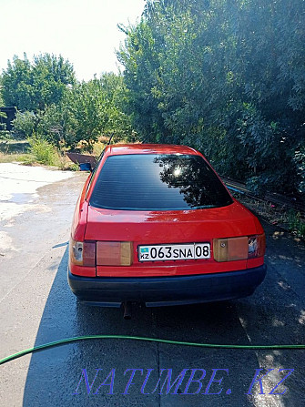 Audi 80    year Taraz - photo 2