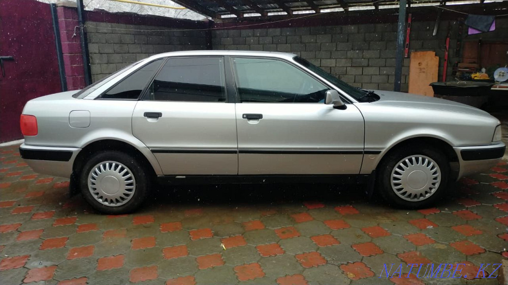 Audi 80    year Узынагаш - photo 3