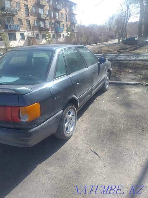 Audi 80    года Белоярка - изображение 2