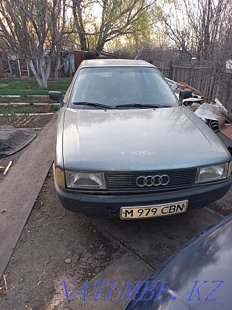 Audi 80    year Чапаево - photo 1