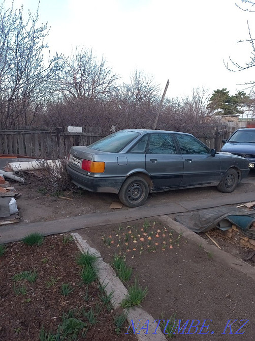 Audi 80    year Чапаево - photo 3