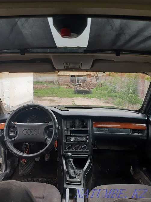 Audi 80    года  - изображение 8