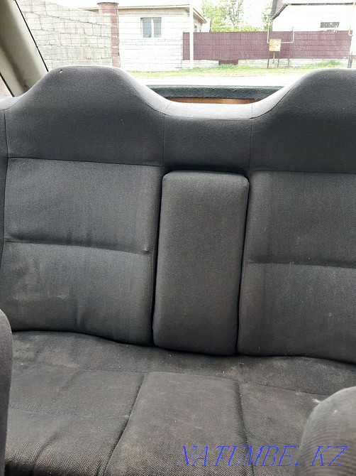 Audi 80    года  - изображение 7