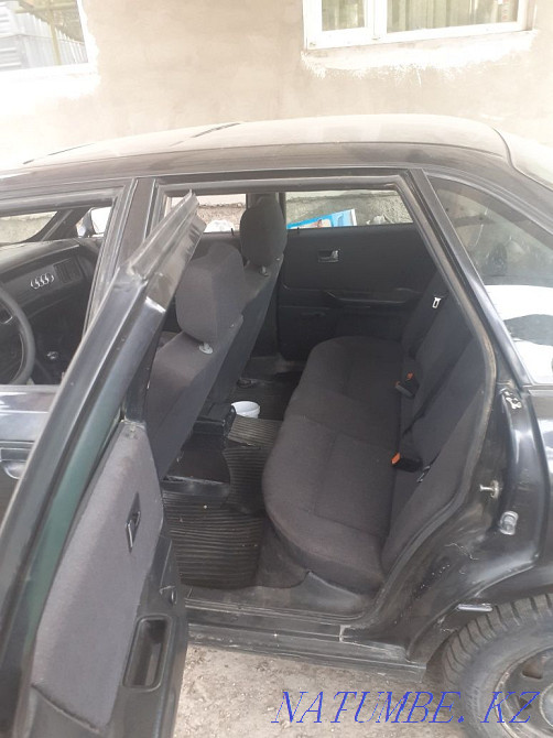Audi 80    года Талдыкорган - изображение 8