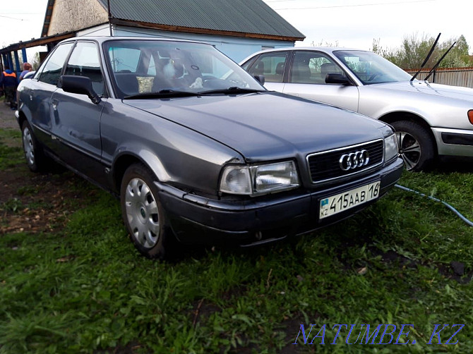 Audi 80    year Солнечное - photo 3