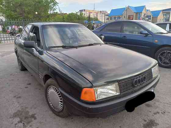 Audi 80    года Астана