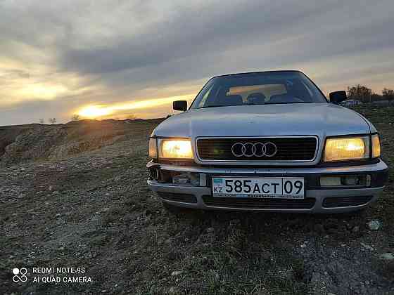 Audi 80    года Караганда