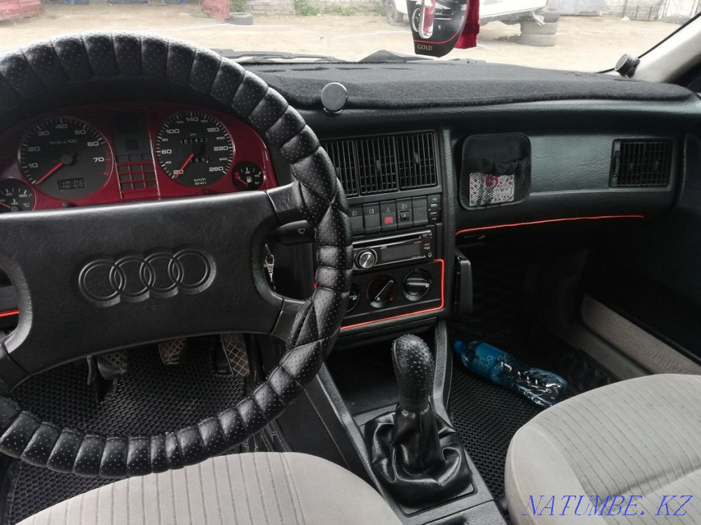 Audi 80    года Астана - изображение 4
