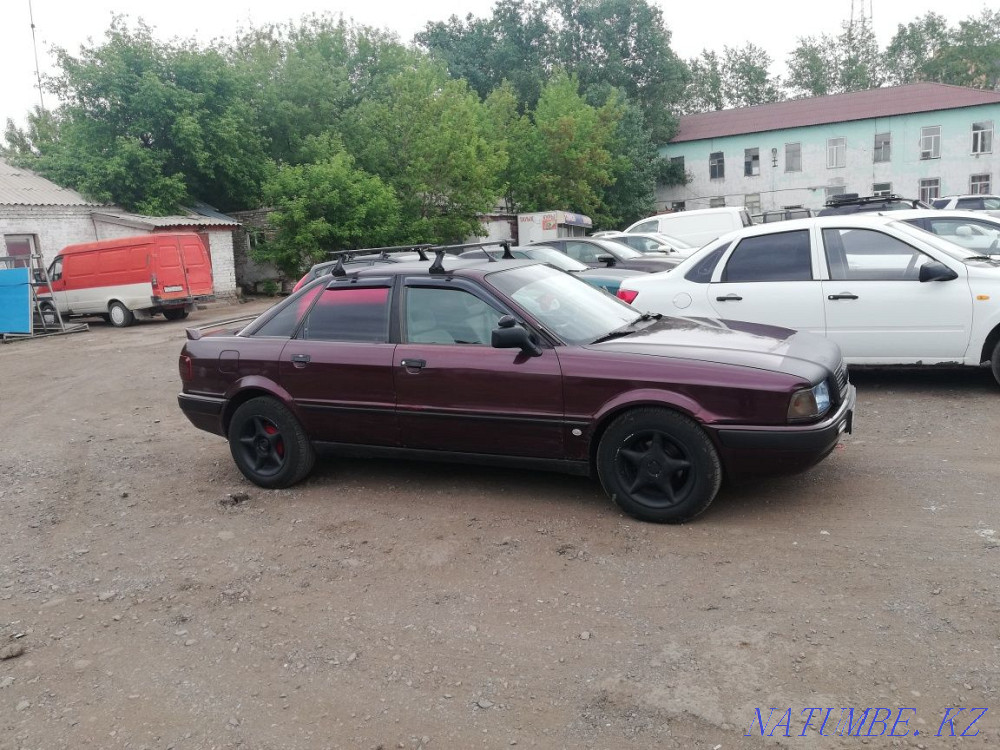 Audi 80    года Астана - изображение 7
