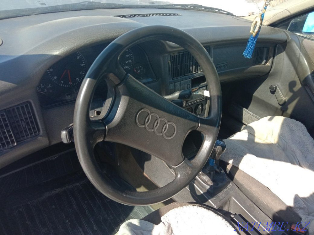 Audi '80  Орал - изображение 5