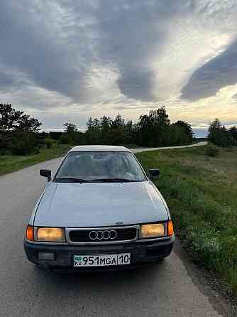 Audi 80    года Костанай