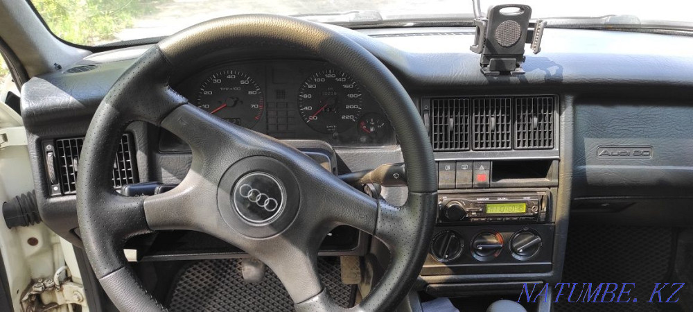 Audi 80    года Муткенова - изображение 8