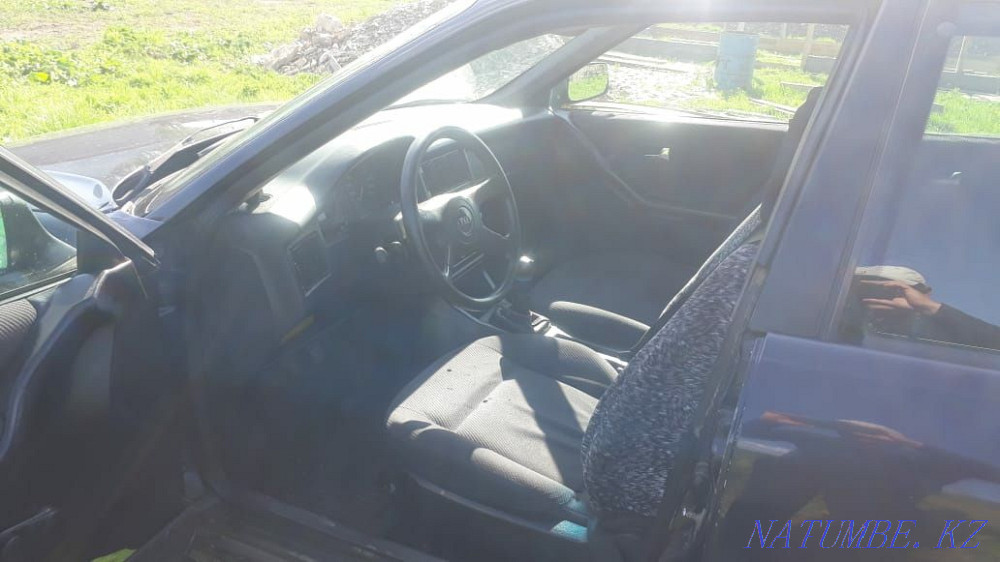 Audi 80    year  - photo 7