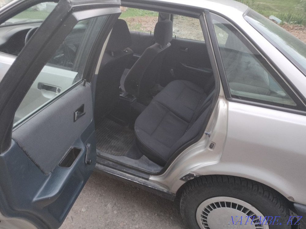 Audi 80    year Ташкенсаз - photo 4