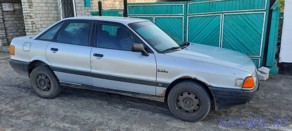 Audi 80    year Мичурино - photo 1