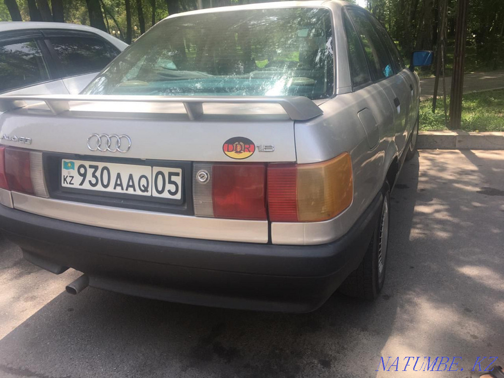 Audi 80    года Ташкенсаз - изображение 2