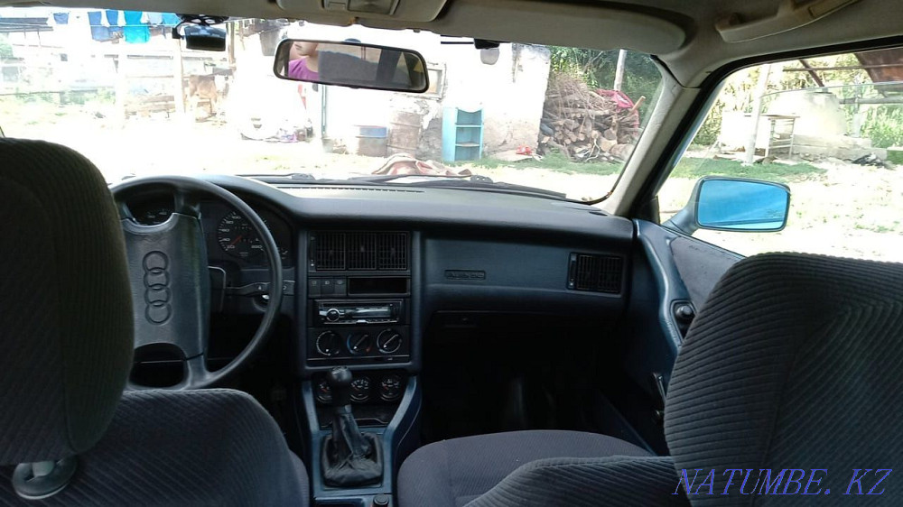 Audi 80    года Ташкенсаз - изображение 3