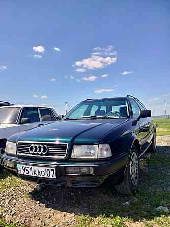 Audi 90    года  Орал