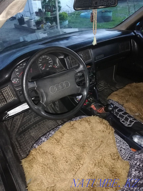 Audi 90    года Узынагаш - изображение 7