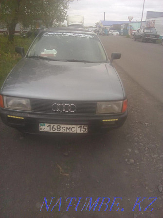 Audi 90    года  - изображение 2