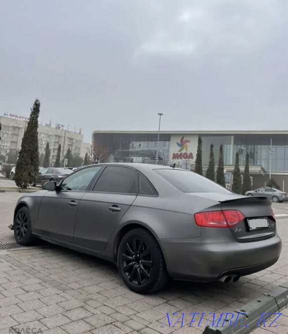 Audi A4    year  - photo 4
