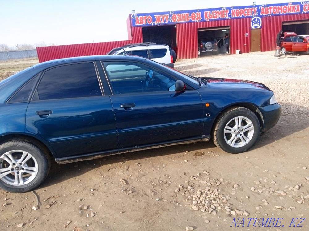 Audi A4    year Lisakovsk - photo 6