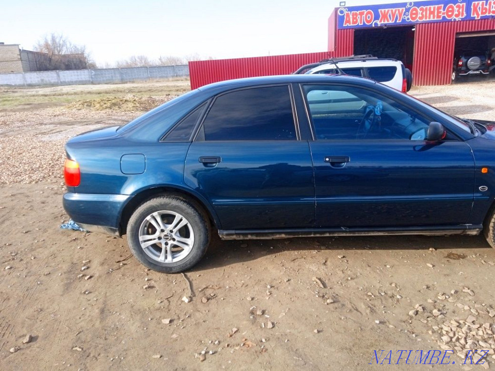 Audi A4    year Lisakovsk - photo 5