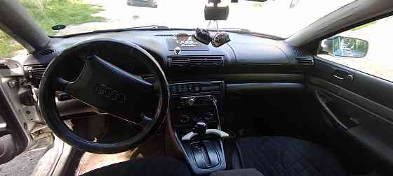 Audi A4    года Almaty