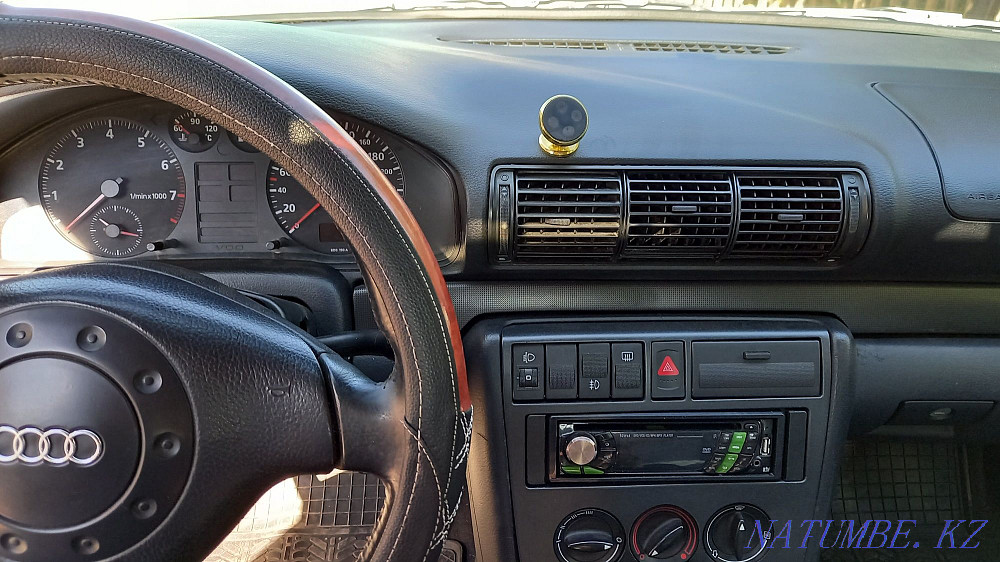 Audi A4    year Ush-Tyube - photo 5