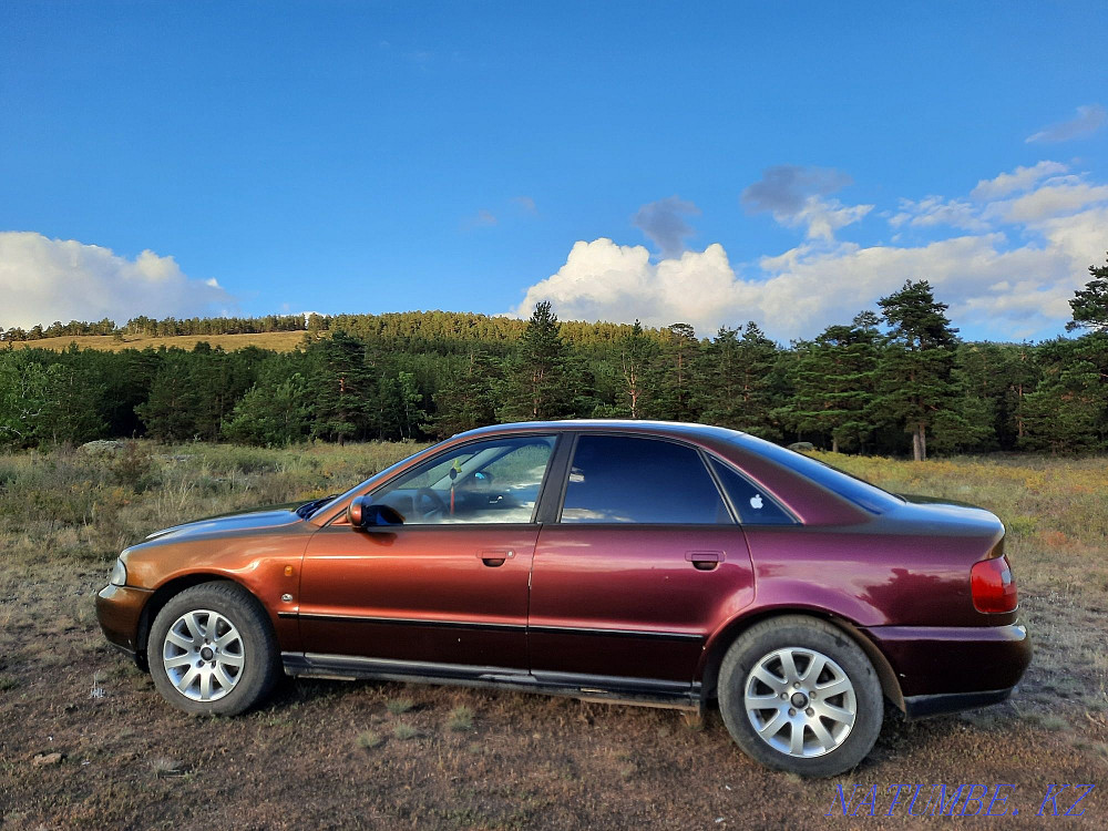 Audi A4    года Щучинск - изображение 7