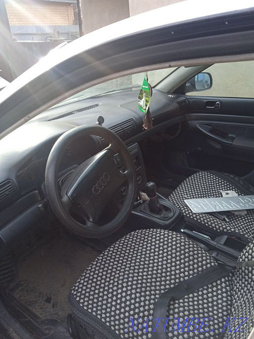 Audi A4    года Муткенова - изображение 2